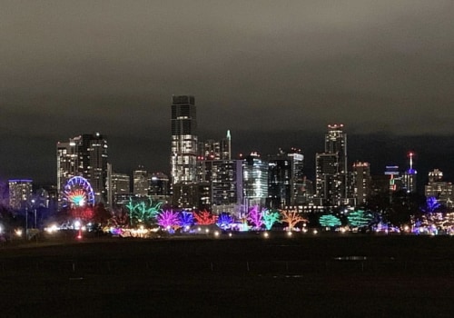 Navigating Traffic and Crowds During Peak Times for Holiday Lighting Displays in Austin, Texas